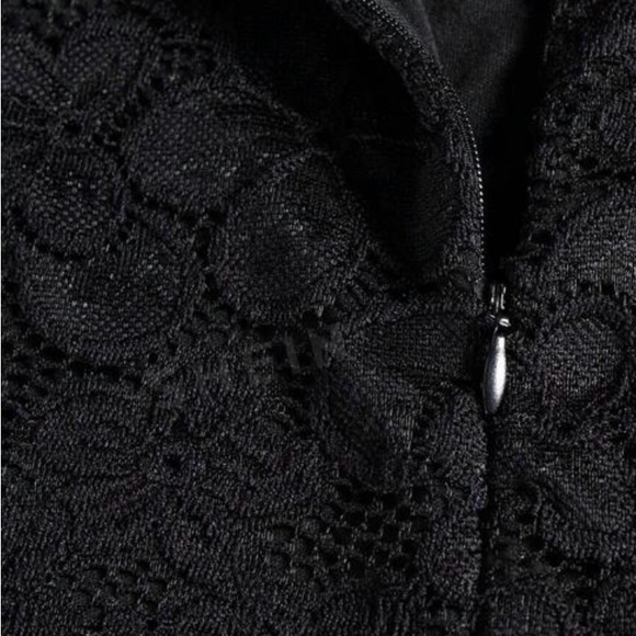 Elegant Black Lace Dress with Feather Hem - Picture 5 of 5